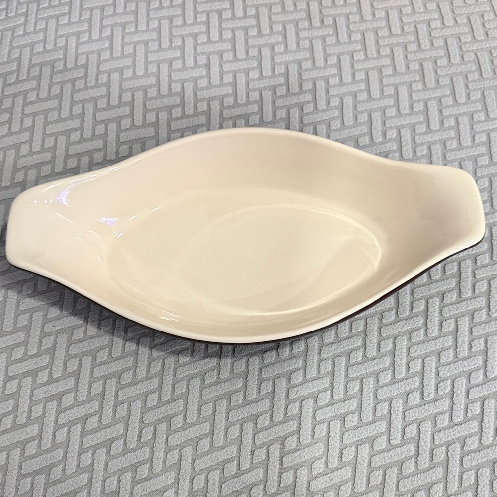 Chantal Chestnut Brown Casserole Baking Dish 2 Cup Oval Bakeware Microwave Safe